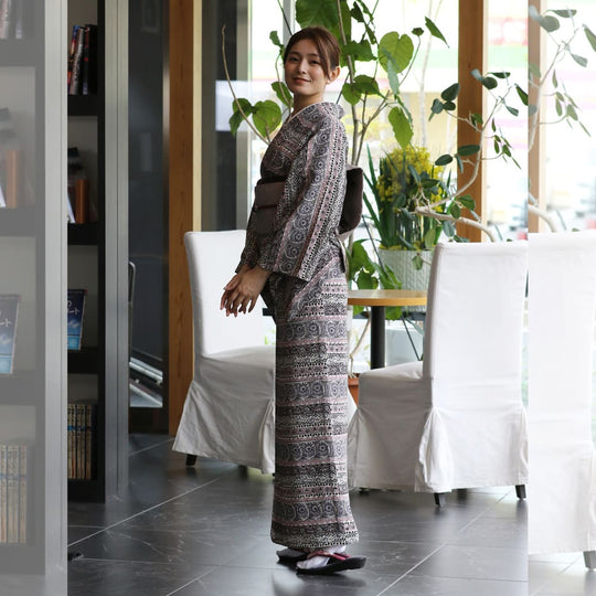 [仕立て上がり] 洗える 着物 エキゾチック 小紋 3color 日本製  | 和想館