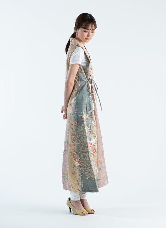 ＼赤札商品／《一点もの》 銀杏柄 ワンピース ジレ ベスト スリーブレス 着物 正絹製