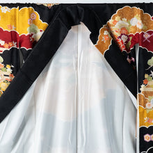 Load image into Gallery viewer, Furisode Black Classic Auspicious Silk Ready-made 01050012
